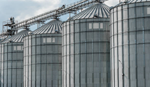 Close-Up-Silos Close up picture of four corn silos.